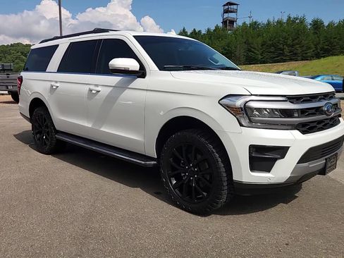Used 2022 Ford Expedition Max XLT RWD image 15