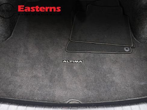 Used 2023 Nissan Altima 2.5 S FWD image 9