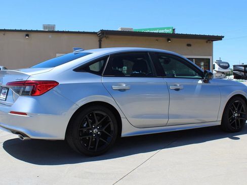 Used 2024 Honda Civic Sport image 35
