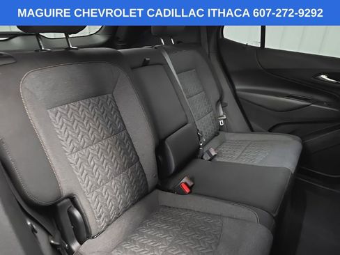 Used 2022 Chevrolet Equinox LT AWD/4WD image 17
