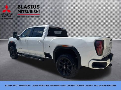 Used 2025 GMC Sierra 2500 AT4 AWD/4WD image 16