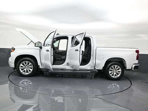 Used 2024 Chevrolet Silverado 1500 Custom RWD image 27