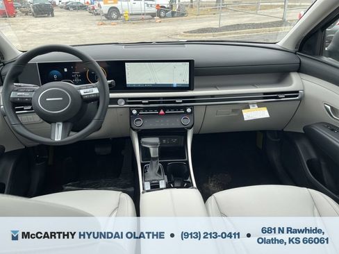 Used 2025 Hyundai Tucson SEL FWD image 3