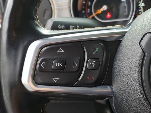 Certified 2021 Jeep Gladiator Overland image 13