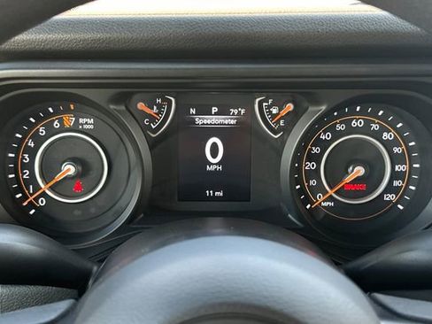 New 2026 Jeep Gladiator Sport AWD/4WD image 22