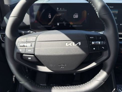 New 2026 Kia Sportage EX w/ EX Panorama Roof Package FWD image 31