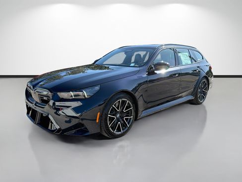 New 2027 BMW M5 Touring AWD/4WD image 7