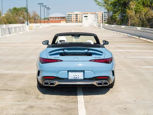 Used 2025 Mercedes-Benz SL 55 AMG 4MATIC image 23