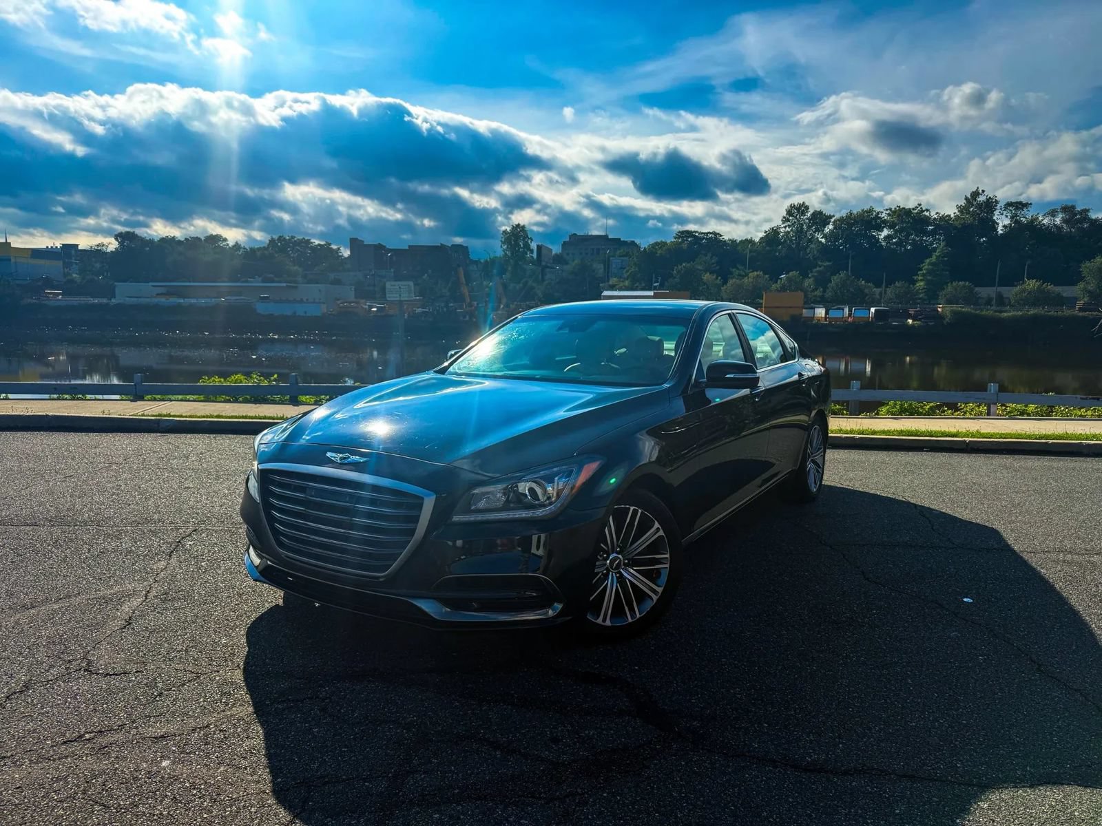 Used 2020 Genesis G80 3.8 RWD image 2