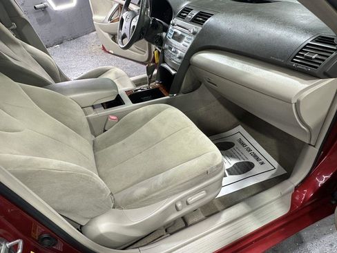 Used 2009 Toyota Camry LE image 33