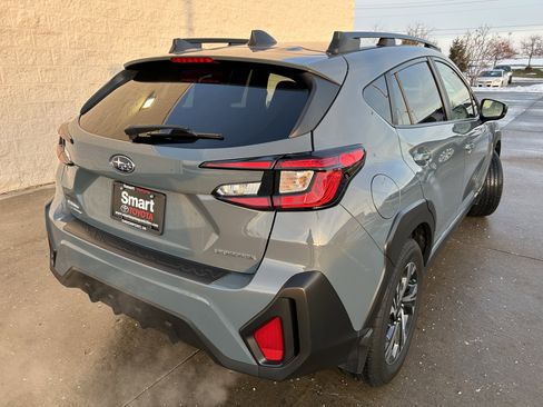Used 2024 Subaru Crosstrek 2.0i Premium w/ Popular Package #4 image 6