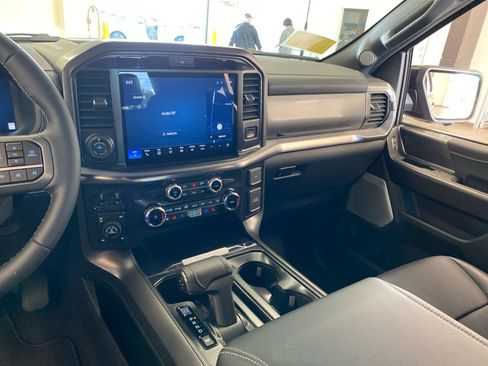 New 2026 Ford F150 Lariat w/ Equipment Group 502A High AWD/4WD image 12
