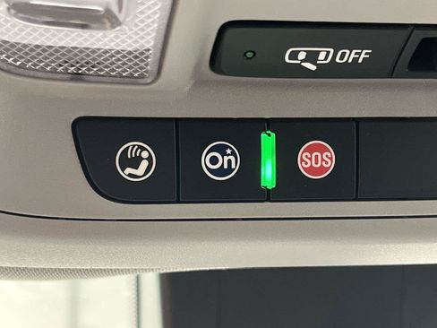 Certified 2023 GMC Terrain SLT w/ Elevation Edition AWD/4WD image 26