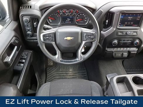 Used 2022 Chevrolet Silverado 1500 Custom w/ LPO, Blackout Package image 16