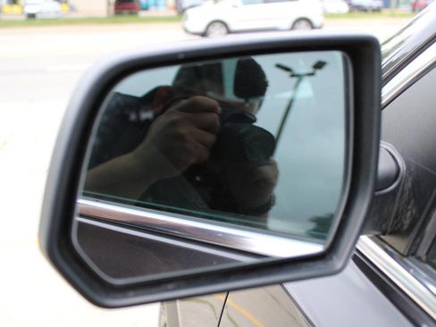 Used 2019 GMC Acadia SLE w/ Driver Alert Package I image 27