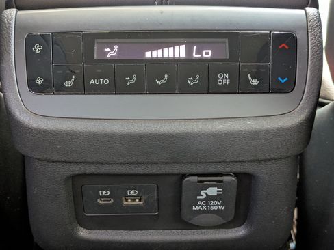 Certified 2024 Nissan Pathfinder Platinum w/ Cargo Package FWD image 17