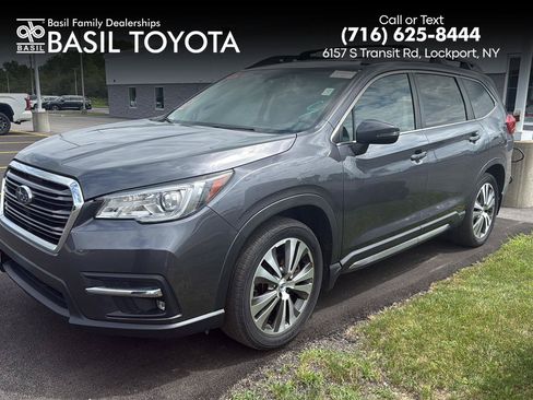 Used 2022 Subaru Ascent Limited w/ Technology Package AWD/4WD image 1