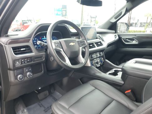 Used 2023 Chevrolet Tahoe LT w/ LT Signature Plus Package image 9