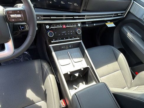 New 2026 Hyundai Santa Fe SEL FWD image 30