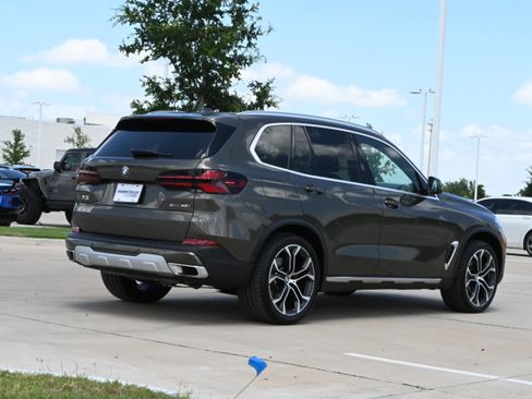 Certified 2026 BMW X5 sDrive40i RWD image 9