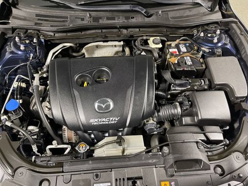 Used 2017 MAZDA MAZDA3 Touring image 9