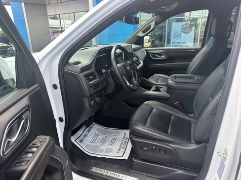 Used 2024 Chevrolet Suburban LT AWD/4WD image 8