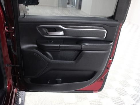 Used 2019 RAM 1500 Big Horn AWD/4WD image 26
