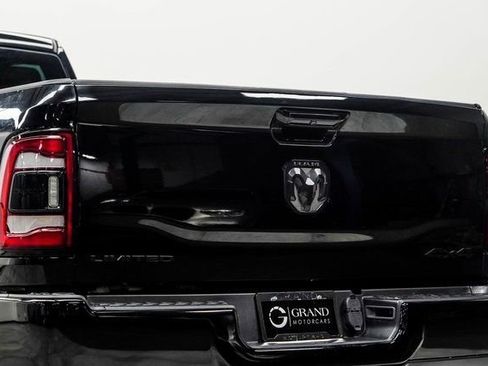 Used 2023 RAM 2500 Limited image 10