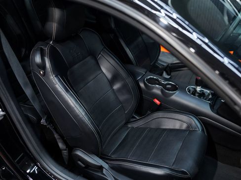 Used 2015 Ford Mustang GT Premium RWD image 33