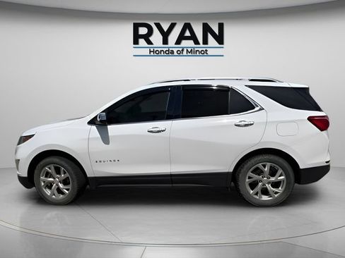 Used 2018 Chevrolet Equinox Premier AWD/4WD image 7