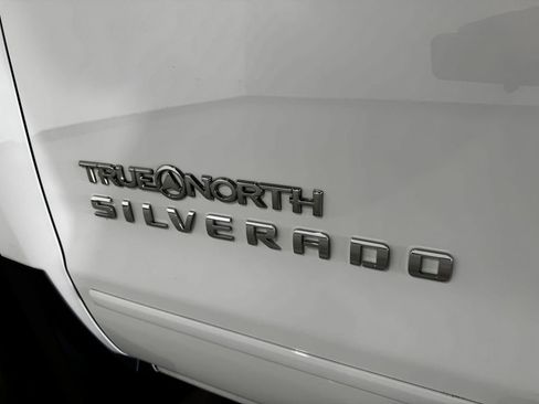 Used 2018 Chevrolet Silverado 1500 LT w/ True North Edition AWD/4WD image 31