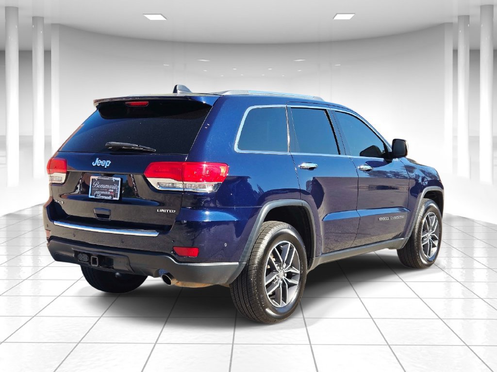 Used 2018 Jeep Grand Cherokee Limited AWD/4WD image 3