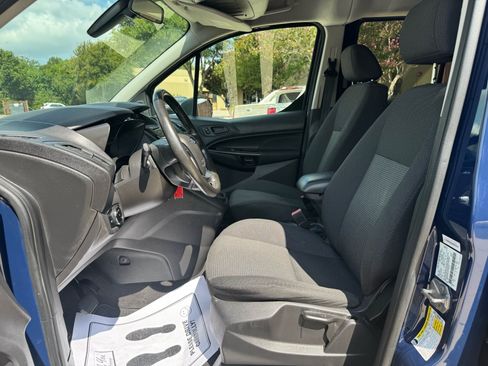 Used 2018 Ford Transit Connect XL FWD image 8