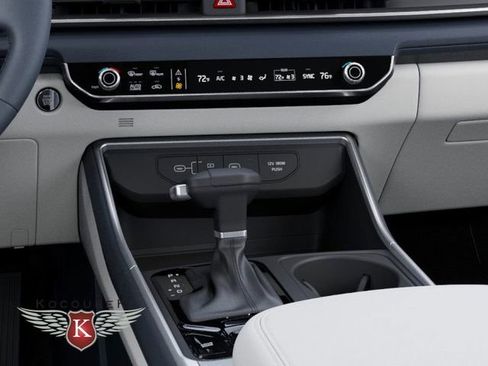 New 2026 Kia Carnival EX image 23