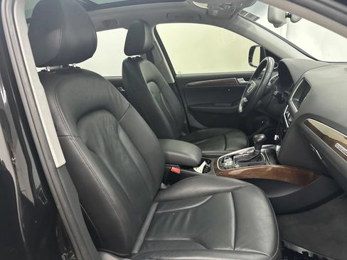 Used 2016 Audi Q5 2.0T Premium Plus w/ Technology Package AWD/4WD image 33
