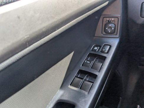 Used 2014 Mitsubishi Lancer ES image 33