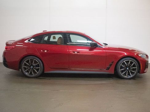 Used 2025 BMW 440i xDrive AWD/4WD image 3