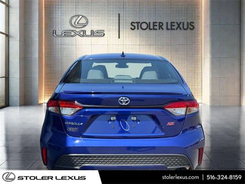 Used 2022 Toyota Corolla SE image 5