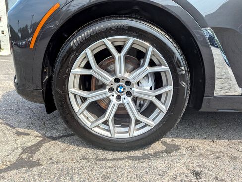 Used 2022 BMW X7 xDrive40i w/ Luxury Seating Package image 64