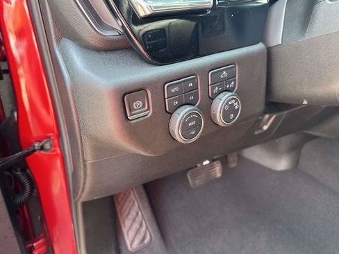 Certified 2024 Chevrolet Silverado 1500 LT w/ Z71 Off-Road Package AWD/4WD image 22