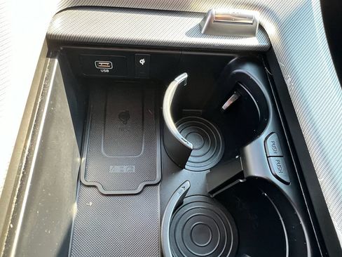 Used 2023 Hyundai Palisade SEL FWD image 33