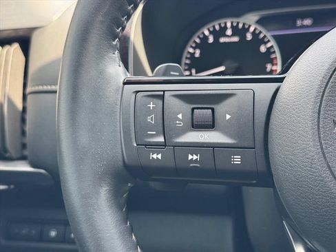 Certified 2024 Nissan Pathfinder SL AWD/4WD image 19