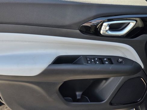 New 2026 Jeep Compass Limited AWD/4WD image 9