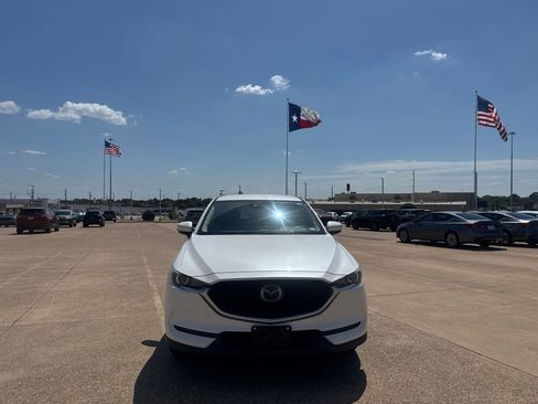 Used 2020 MAZDA CX-5 Touring FWD image 4