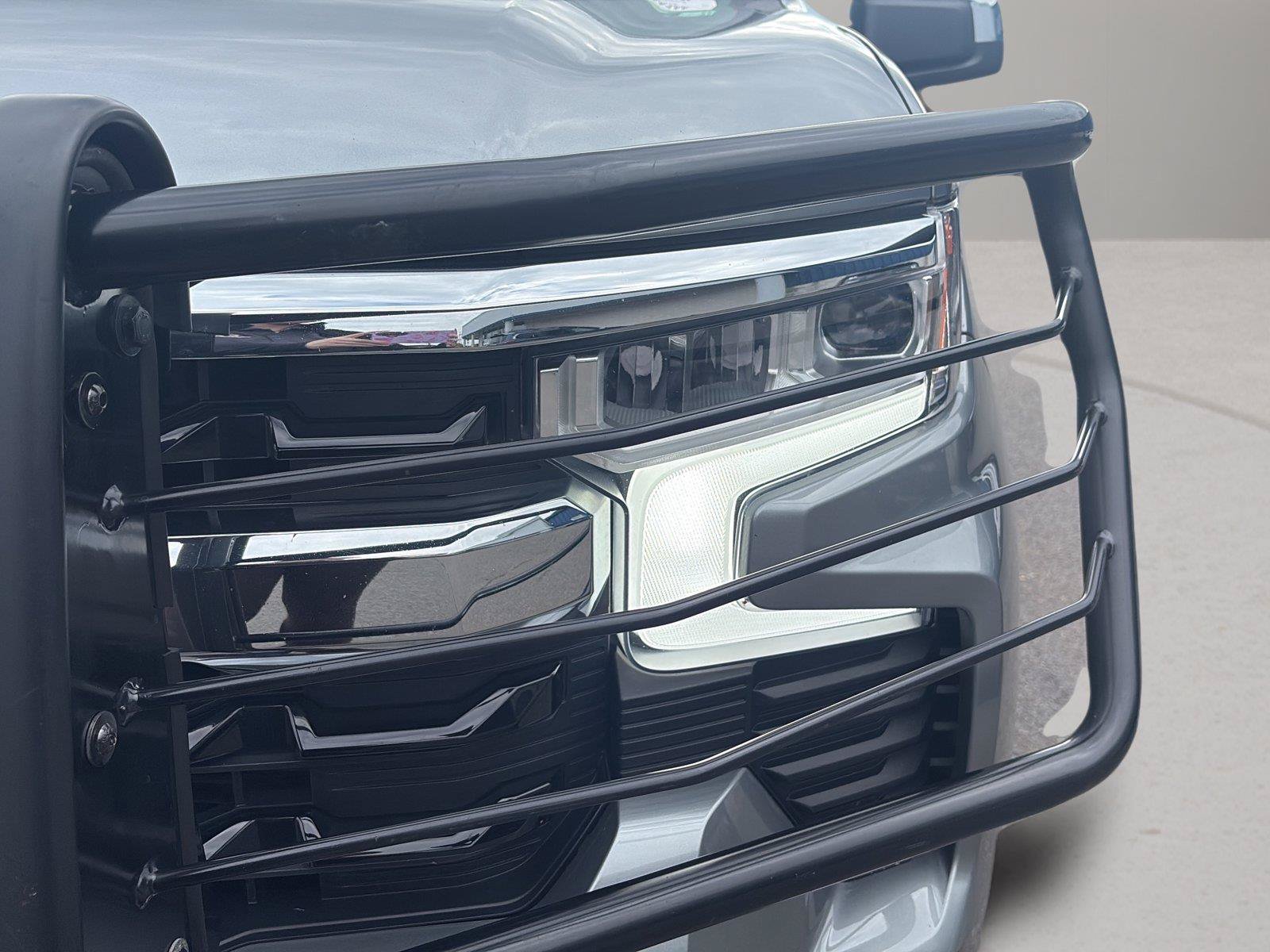 Used 2023 Chevrolet Silverado 1500 LT AWD/4WD image 39