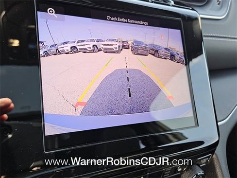 New 2025 Jeep Grand Cherokee L Laredo w/ Luxury Tech Group I image 22