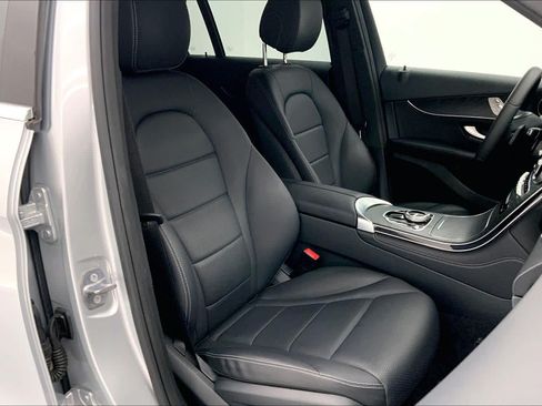 Used 2018 Mercedes-Benz GLC 300 image 11