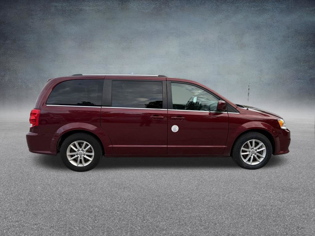 Used 2019 Dodge Grand Caravan SXT FWD image 7