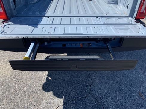 New 2026 Ford F350 Lariat w/ Lariat Ultimate Package AWD/4WD image 9