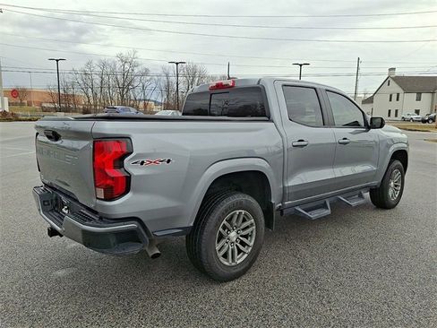 Used 2023 Chevrolet Colorado LT w/ LT Convenience Package II image 10